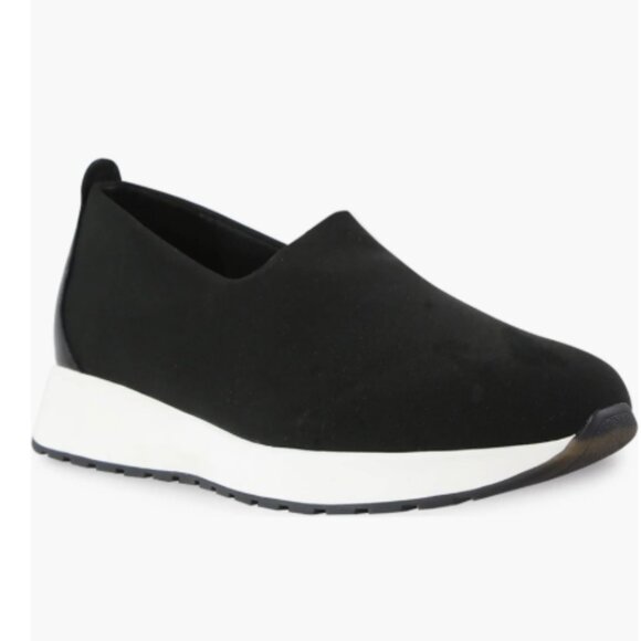 NEW MUNRO Mackenna Slip-On Sneaker - Picture 1 of 2